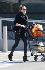 AMY ADAMS Out Shopping in Los Angeles 10/06/2015