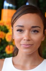 ASHLEY MADEKWE at 2015 Veuve Clicquot Polo Classic in Pacific Palisades 10/17/2015