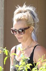 BRITNEY SPEARS Arrives at a Dance Studio in Westlake Village 10/10/2015