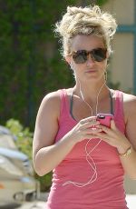 BRITNEY SPEARS Leaves a Gym in Calabasas 10/20/2015