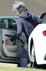BRITNEY SPEARS Leaves a Recording Studio in Westlake Village 10/09/2015