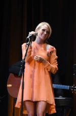 CARRIE UNDERWOOD at Country Music Hall of Fame & Museum: All for the Hall New York 10/06/2015