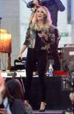 CARRIE UNDERWOOD Performs at The Today Show in New York 10/23/2015