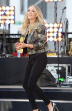 CARRIE UNDERWOOD Performs at The Today Show in New York 10/23/2015