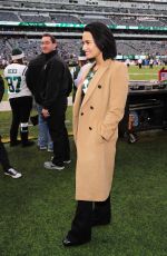 DEM LOVATO at Jets vs. Washington Redskins Game in New Jersey 10/18/2015