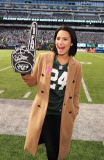 DEM LOVATO at Jets vs. Washington Redskins Game in New Jersey 10/18/2015