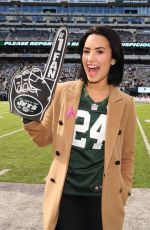 DEM LOVATO at Jets vs. Washington Redskins Game in New Jersey 10/18/2015