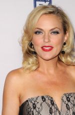 ELAINE HENDRIX at Fargo Season 2 Premiere in Hollywood 10/07/2015