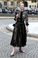 ELIZABETH DEBICKI at Miu Miu Fashion Show in Paris 10/06/2015