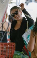 ELIZABETH OLSEN Shopping at Farmers