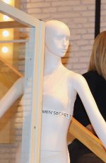 ELSA PATAKY Out Shopping in Madrid 09/30/2015