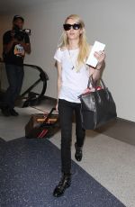 EMMA ROBERTS Arrives at Los Angeles Internatiobal Airport 10/19/2015
