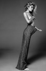 GIGI HADID in Vogue Magazine, Netherlands November 2015 Issue