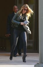 GISELE BUNDCHEN Leaves Her Apartment in New York 10/27/2015