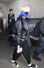 GWEN STEFANI Arrives at Los Angeles International Airport 10/18/2015