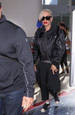 GWEN STEFANI Arrives at Los Angeles International Airport 10/18/2015