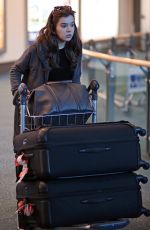 HAILEE STEINFELD at Vancouver International Airport 10/13/2015