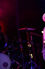 HALSEY Performs at 2015 Life is Beautiful Festival in Las Vegas 09/27/2015