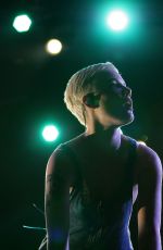 HALSEY Performs at 2015 Life is Beautiful Festival in Las Vegas 09/27/2015