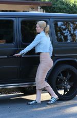 IGGY AZALEA Leaves a Friend in Los Angeles 10/10/2015