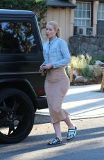 IGGY AZALEA Leaves a Friend in Los Angeles 10/10/2015