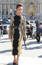 JADA PINKETT SMITH Arrives at Guy Laroche Fashion Show in Paris 09/30/2015