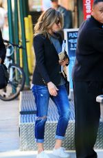 JENNIFER ANISTON Out in New York 10/11/2015