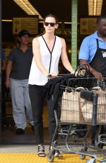 JENNIFER GARNER at Farmer
