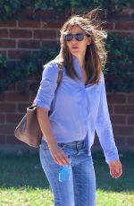 JENNIFER GARNER Out and About in Hollywood 10/06/2015