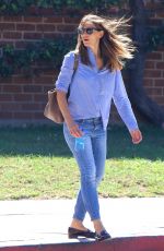 JENNIFER GARNER Out and About in Hollywood 10/06/2015