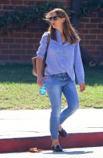JENNIFER GARNER Out and About in Hollywood 10/06/2015