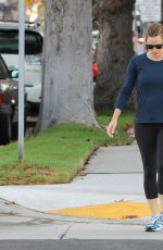 JENNIFER GARNER Out and About in Los Angeles 10/22/2015