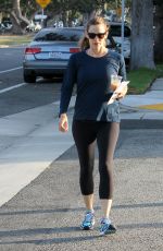 JENNIFER GARNER Out and About in Los Angeles 10/22/2015