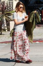 JESSICA ALBA Out and About in Los Angeles 10/12/2015