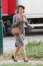 JESSICA CHASTAIN on the Set of Zookeeper