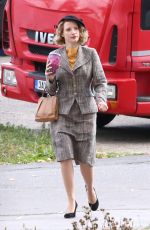 JESSICA CHASTAIN on the Set of Zookeeper