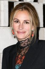 JULIA ROBERTS at 13th Annual Gala in the Garden at the Hammer Museum in Los Angeles 10/10/2015