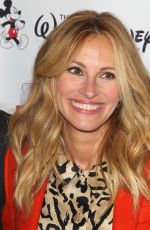 JULIA ROBERTS at 2015 glsen Respect Awards in Beverly Hills 10/23/2015