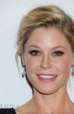 JULIE BOWEN at International Womens Media Foundation Courage in Journalism Awards in New York 10/27/2015