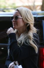 KATE HUDSON Arrives at Her Hotel in New York 10/20/2015