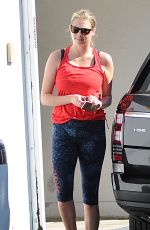 KATE UPTON in Leggings Arrives at a Gym in West Hollywood 10/26/2015