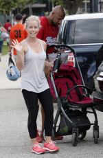 KENDRA WILKINSON Out and About in Calabasas 10/18/2015