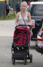 KENDRA WILKINSON Out and About in Calabasas 10/18/2015