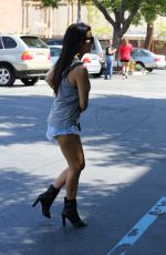 KOURTNEY KARDASHIAN Out and About in Calabasas 10/03/2015
