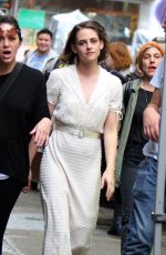 KRISTEN STEWART Out Shopping in New York 10/09/2015