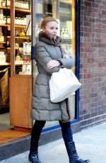 KYLIE MINOGUE Out Shopping on the Kings Road in London 10/14/2015