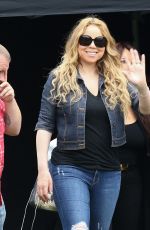 MARIAH CAREY Makes Her Directorial Debut for the Hallmark Channel