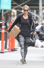 NICKY HILTON Returns to Her Home from the Gym 10/07/2015