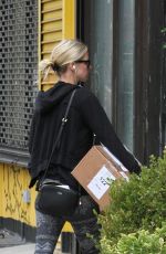 NICKY HILTON Returns to Her Home from the Gym 10/07/2015
