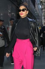 NICOLE SCHERZINGER Leaves The Today Show in New York 10/15/2015